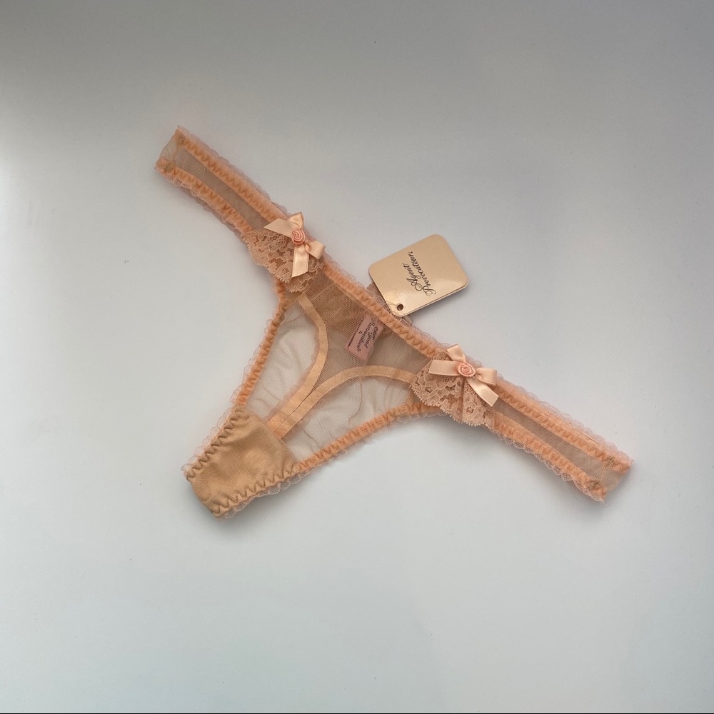 Agent Provocateur Lucienne Peach Thong - Size 4 NWT
